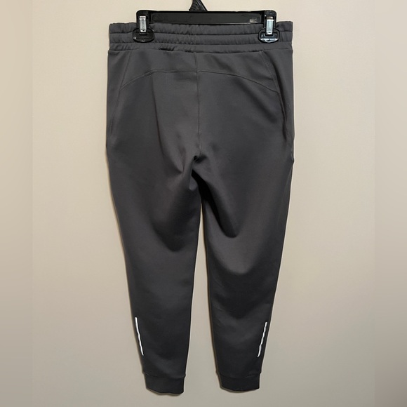 Running Room Women's Gray Joggers, size S - Picture 8 of 9